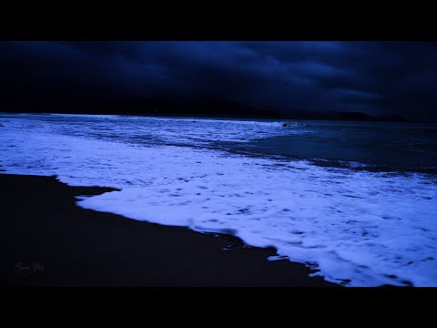 Fall Asleep On A Full Moon Night With Calming Wave Sounds - 12 Hours of Deep Sleeping at Night