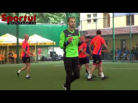 Extraterestrii se califica in finala Campionatului Național de minifotbal