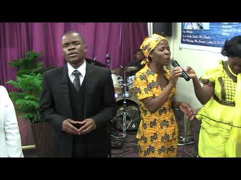 Uinuliwe Bwana wa mabwana   Praise & Worship led by Br  Tony Nkunzi & Worship by Celine Bongwa