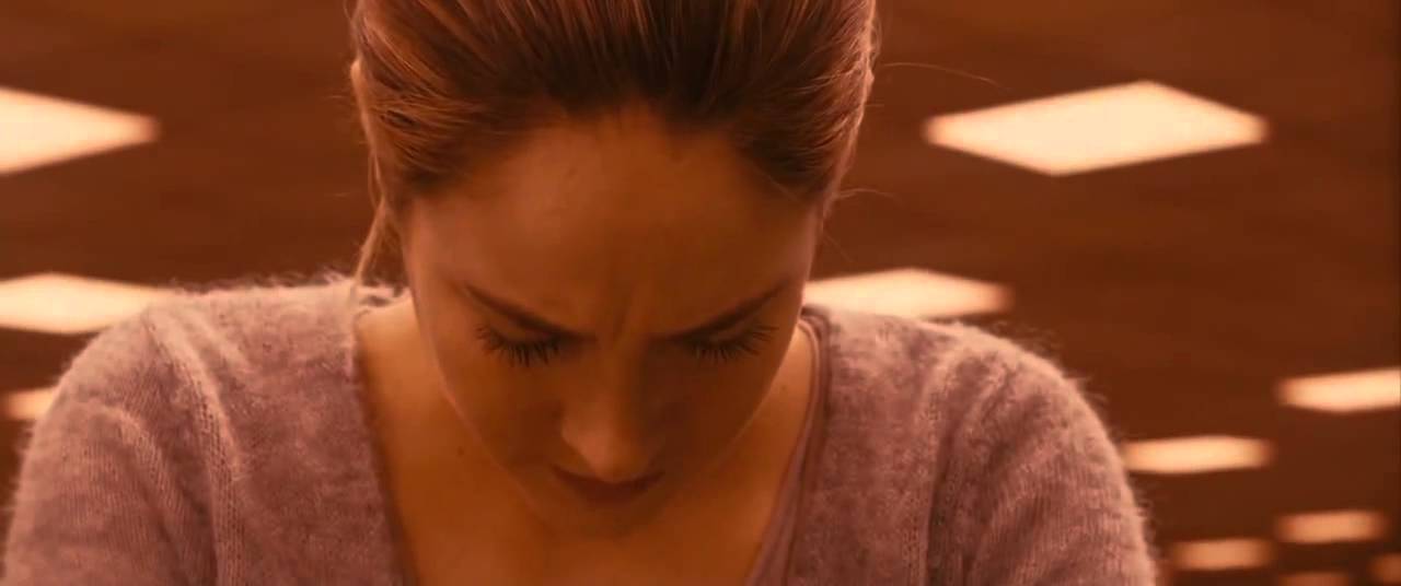 Divergent aptitude test scene hd