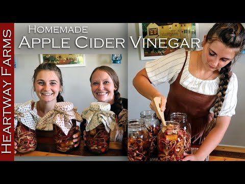 Easy apple cider vinegar you can make! Homemade apple cider vinegar recipe.