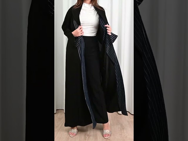 عباية كريب بتدخيلة قماش مقلم