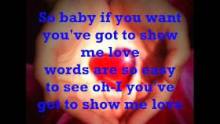 Show me love - Robin S. (lyrics)