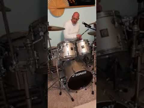 Michele Mascellaro cover batteria   :  Iris di Biagio Antonacci