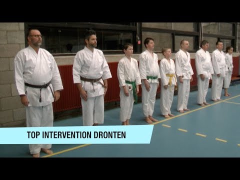 Do it in Dronten | Karate en kickboksen bij Top Intervention: „Ga helemaal uit je plaat” Do it in Dronten | Karate en kickboksen bij Top Intervention: „Ga helemaal uit je plaat”