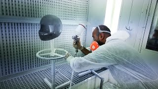 Download lagu How are Bell Racing Helmets Made? Bell Racing Helmets Factory Tour mp3