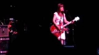 Leslie Feist - One Evening (Live)