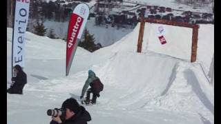 preview picture of video 'Snowboarding Finnish Open 2009 at Tahko, Saturday's jib session'