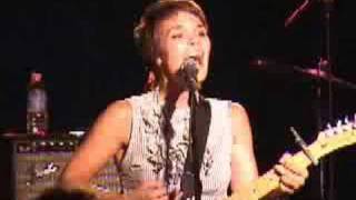 Vedera-Beaumont Club KC - Back To The Middle