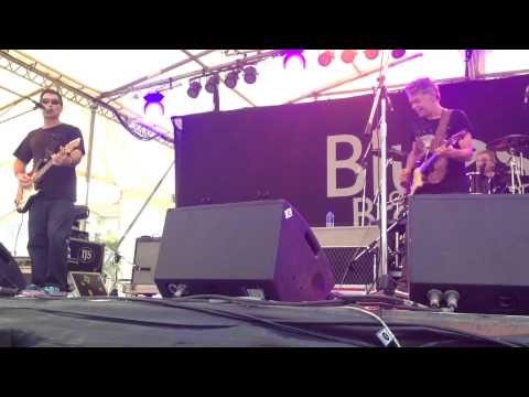 Mick Melit with Phil Emmanuel LIVE 2014 - Comfortably Numb