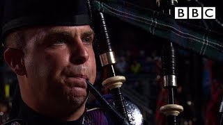 The Massed Pipes and Drums | Edinburgh Military Tattoo - BBC