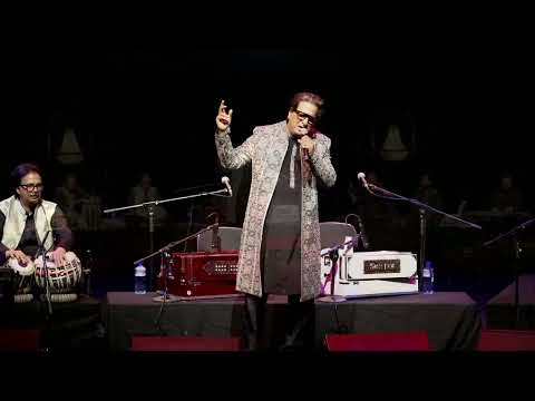 Aaina Mujhse Meri cover