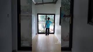 ชุดบานเลื่อนสลับ