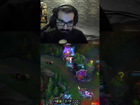 Playing ADC is not stressful at all #shorts #holyphoenix