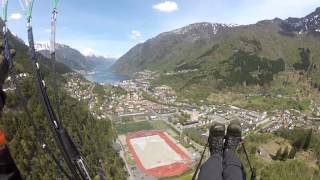 preview picture of video 'Paragliding Freimsstølen - Odda'