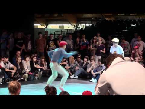 Zlata vs Olga / Locking 1/2 / RIGA CHALLENGE 2011 / SDK.EUROPE Pre-selection