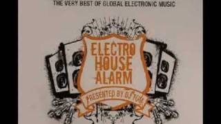 Electro House 2009  Scotty god is a DJ
