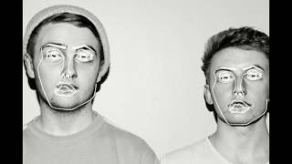 Disclosure with Grab Her Extended Version (you love it)