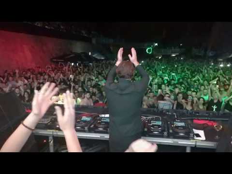 SOLOMUN drops "Victor Ruiz & D-Nox - Pure (Solomun Remix)" @ APGRADE Weekend 2017 | Grotto klabing