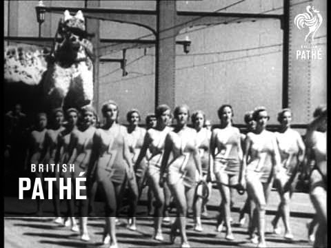 Flashback: Opening Of Sydney Harbour Bridge (1962)