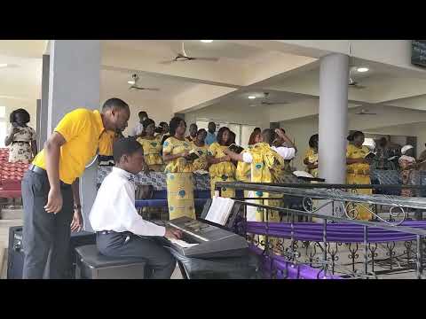 what means this eager anxious throng (MHB 152)