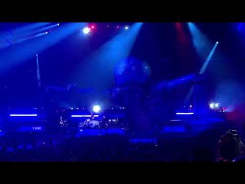 Muse Response - Metallica - Enter Sandman