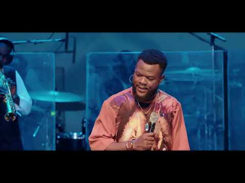 PASCAL MITONGA  LIVE MWANA NA MPATE (COVER)