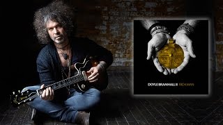 Doyle Bramhall II - Mama Can't Help You from Rich Man