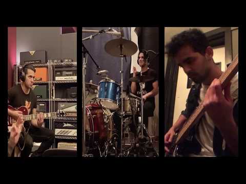 Analog Party - Making Of "Absolution"