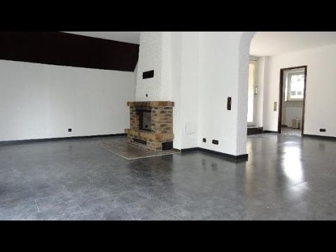 Eine besondere Wohnung im Maisonettestil mit 2 Balkonen! Besichtigung ist ein Muss!