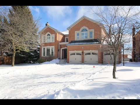 Listed by LAM TEAM...1 Chaplin Court in Bayview Hill of Richmond Hill ( www.LamTeam.ca )