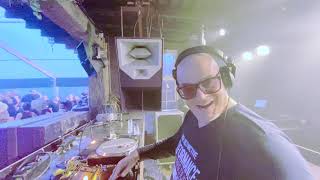 Klubbheads DJ Team vs. DJ Mark van Dale - Waterbomb (Disco Dandies Rework) video
