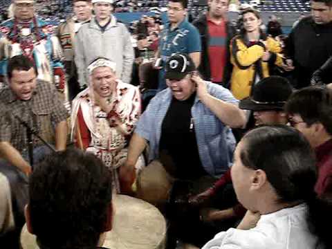 Poplar Singers at Toronto Powwow