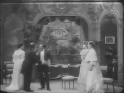 Mon pantalon est décousu (1908) In a Difficult Position (Pathé)
