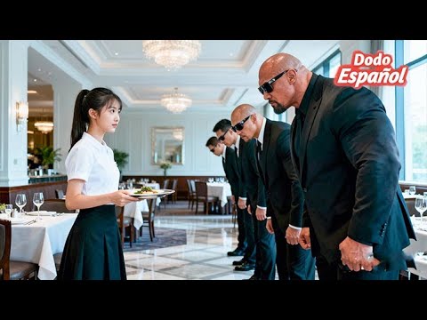 Pandilleros causan caos en un restaurante, sin saber que la mesera es hija del jefe criminal.