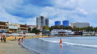 АНАПА ПОГОДА 1 НОЯБРЯ 2020 - ЛЮДИ КУПАЮТСЯ - ЛИВЕНЬ НАЧИНАЕТСЯ. ЦЕНТРАЛЬНЫЙ ПЛЯЖ. Последствия шторма