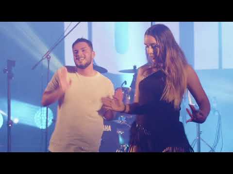 Sou um Passarinho que voa ao vivo com Roni de Melo