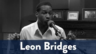 Leon Bridges - Smooth Sailin&#39; [Acoustic] | KiddNation