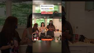 Download lagu Agent picks a song for Emily #extraemily #agent00 #cinnaclips #streamer #clips mp3