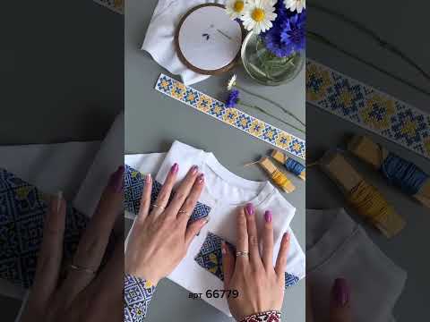 Футболка з тату-рукавами Дрейк Вишиванка біла