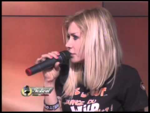 Linda D  a Confidenzialmente con   al Festival It  In Musica