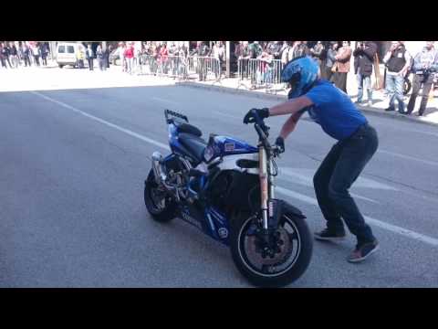 SUPER TALENT STUNT SHOW-DEJAN ŠPOLJAR u LABINU/ crazy driver/