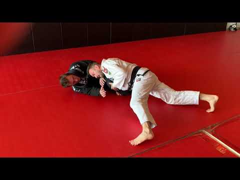 Classic BJJ, Guard Passing:  Leg Squeeze Pass