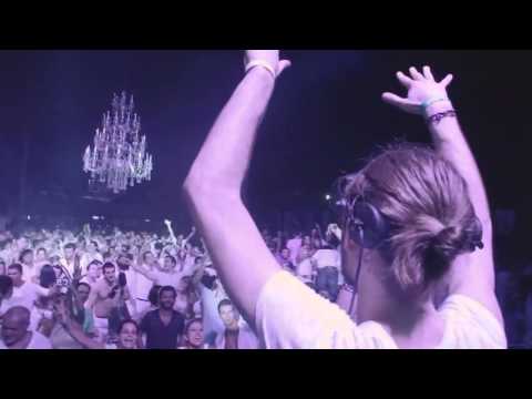 Reveillon Spettacolo   P12 2013 **Teaser Reveillon Spettacolo 2014