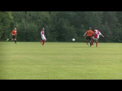 UVV JO15-3 - DE MEERN JO15-4 1ste helft bekerwedstrijd (2-0) deel 4
