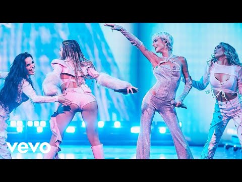 TINI, EMILIA - La Original (Live - Premio Lo Nuestro 2024 | Gala en Directo)