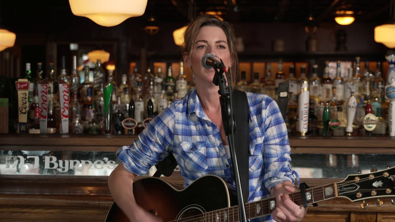 Country Sessions — Après at Home with Jeff Woods