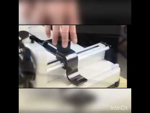 Paper guillotine cutter