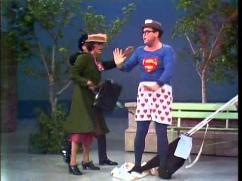 Dean Martin, Dom DeLuise, Bob Newhart & Caterina Valente - Superman?/Station Break