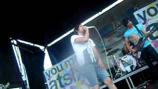 You Me At Six The Truth is a terrible thing LIVE WARPED TOUR 09 DENVER CO